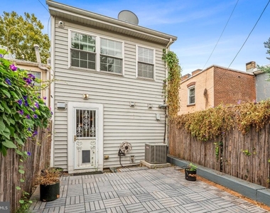481 Ridge Street Nw - Photo Thumbnail 16