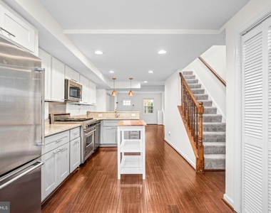 481 Ridge Street Nw - Photo Thumbnail 8