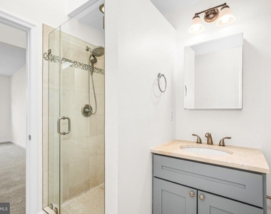 481 Ridge Street Nw - Photo Thumbnail 9