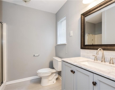 12102 Missel Thrush Ct - Photo Thumbnail 28