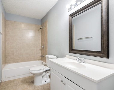 12102 Missel Thrush Ct - Photo Thumbnail 29