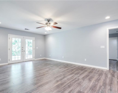 12102 Missel Thrush Ct - Photo Thumbnail 17