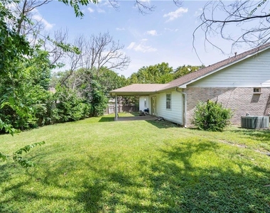 12102 Missel Thrush Ct - Photo Thumbnail 37