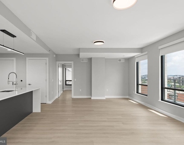 950 3rd Street Nw - Photo Thumbnail 3