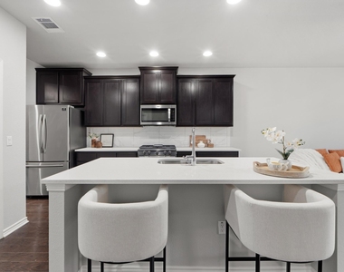 9010 Palmito Dr - Photo Thumbnail 9