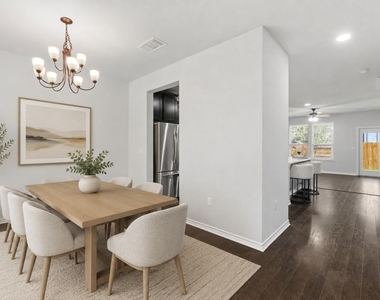 9010 Palmito Dr - Photo Thumbnail 3