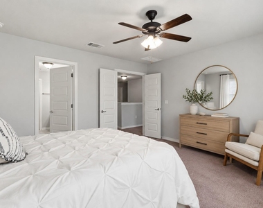 9010 Palmito Dr - Photo Thumbnail 21