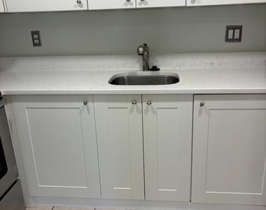 1335 Wallach Place Nw - Photo Thumbnail 3