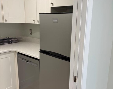 1335 Wallach Place Nw - Photo Thumbnail 4