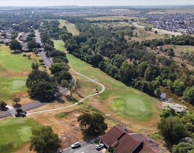 2217 Onion Creek Pkwy - Photo Thumbnail 29