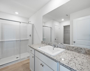 217 W Luna Blue Ln - Photo Thumbnail 6