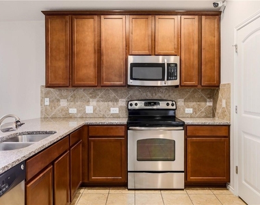 18736 Mangan Way - Photo Thumbnail 15