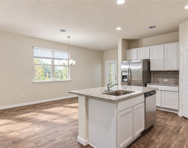 309 Naset Dr - Photo Thumbnail 4