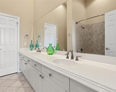 2918 Ranch Road 620 N - Photo Thumbnail 18