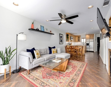 2605 Enfield Rd - Photo Thumbnail 7
