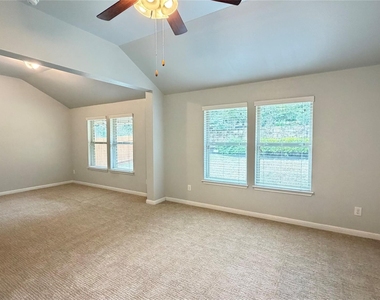18509 Tanner Bayou Loop - Photo Thumbnail 8