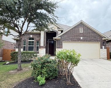 18509 Tanner Bayou Loop - Photo Thumbnail 1