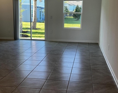35 Tidal Beach Avenue - Photo Thumbnail 3