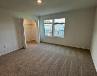 35 Tidal Beach Avenue - Photo Thumbnail 27