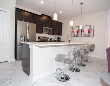 640 Pebble Beach Drive - Photo Thumbnail 2