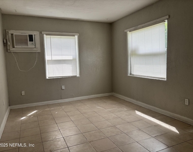 5147 107th Street - Photo Thumbnail 7