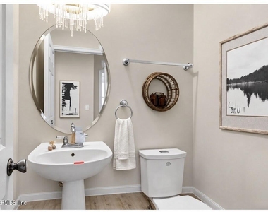 12337 Cardinal Creek Drive - Photo Thumbnail 30