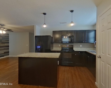 77094 Crosscut Way - Photo Thumbnail 6