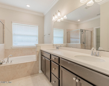 55 Pantano Vista Way - Photo Thumbnail 24