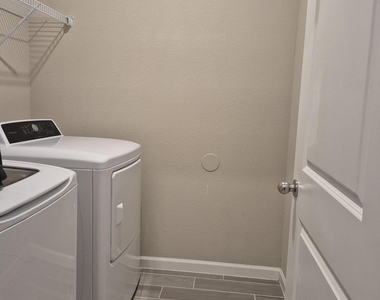 488 Tynes Boulevard - Photo Thumbnail 34