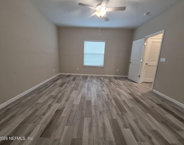 488 Tynes Boulevard - Photo Thumbnail 17