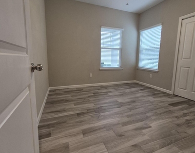 488 Tynes Boulevard - Photo Thumbnail 29