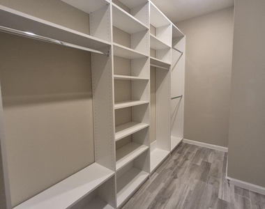 488 Tynes Boulevard - Photo Thumbnail 21