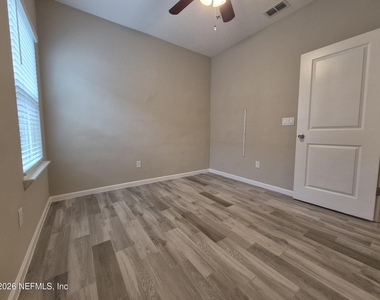 488 Tynes Boulevard - Photo Thumbnail 27