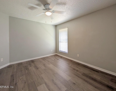10200 Belle Rive Boulevard - Photo Thumbnail 13