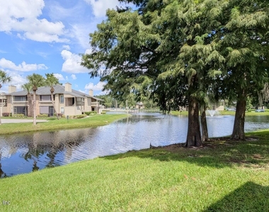 10200 Belle Rive Boulevard - Photo Thumbnail 20