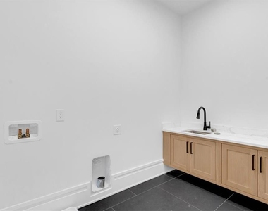 1330 Upchurch Road - Photo Thumbnail 34