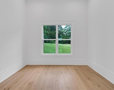 1330 Upchurch Road - Photo Thumbnail 7