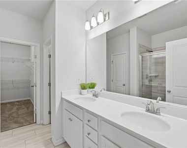 896 Brighton Park Circle - Photo Thumbnail 25