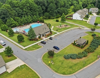896 Brighton Park Circle - Photo Thumbnail 41