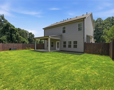 896 Brighton Park Circle - Photo Thumbnail 38