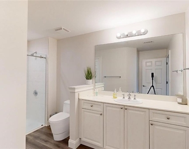 3275 Lenox Road Ne - Photo Thumbnail 34