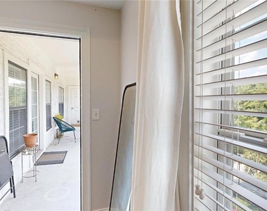 3275 Lenox Road Ne - Photo Thumbnail 20