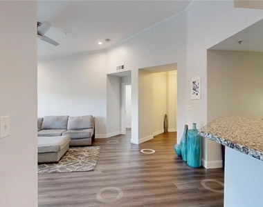 3275 Lenox Road Ne - Photo Thumbnail 7