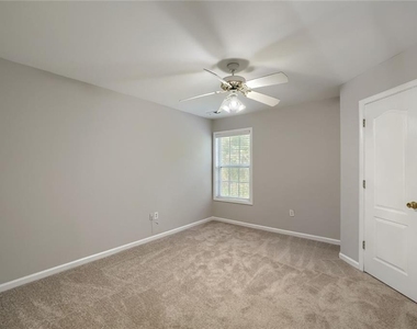 2979 Savannah Walk Lane - Photo Thumbnail 20