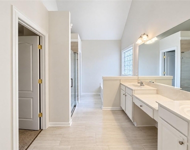 949 College Place Court Nw - Photo Thumbnail 8