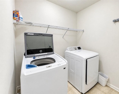 949 College Place Court Nw - Photo Thumbnail 18