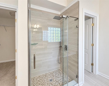 949 College Place Court Nw - Photo Thumbnail 9