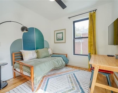 825 Barnett Street - Photo Thumbnail 26