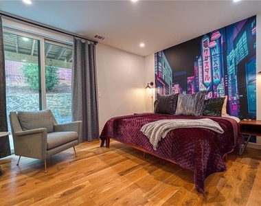 825 Barnett Street - Photo Thumbnail 28
