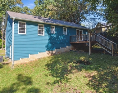 1124 Love Street Se - Photo Thumbnail 14